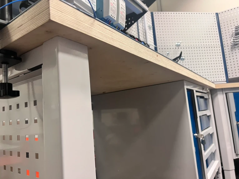 Верстак CTR 1232.S37.3-1 купить в Североморске Верстак CTR 1232.S37.3-1 купить в Североморске