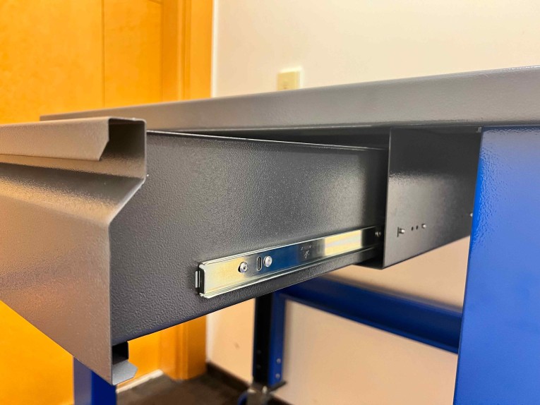 Стол промышленный PLC 20.111 купить в Североморске Стол промышленный PLC 20.111 купить в Североморске