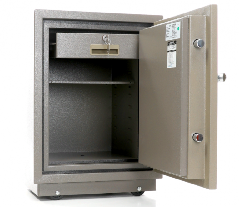Огнестойкий сейф Valberg FRS-66T CL купить в Североморске