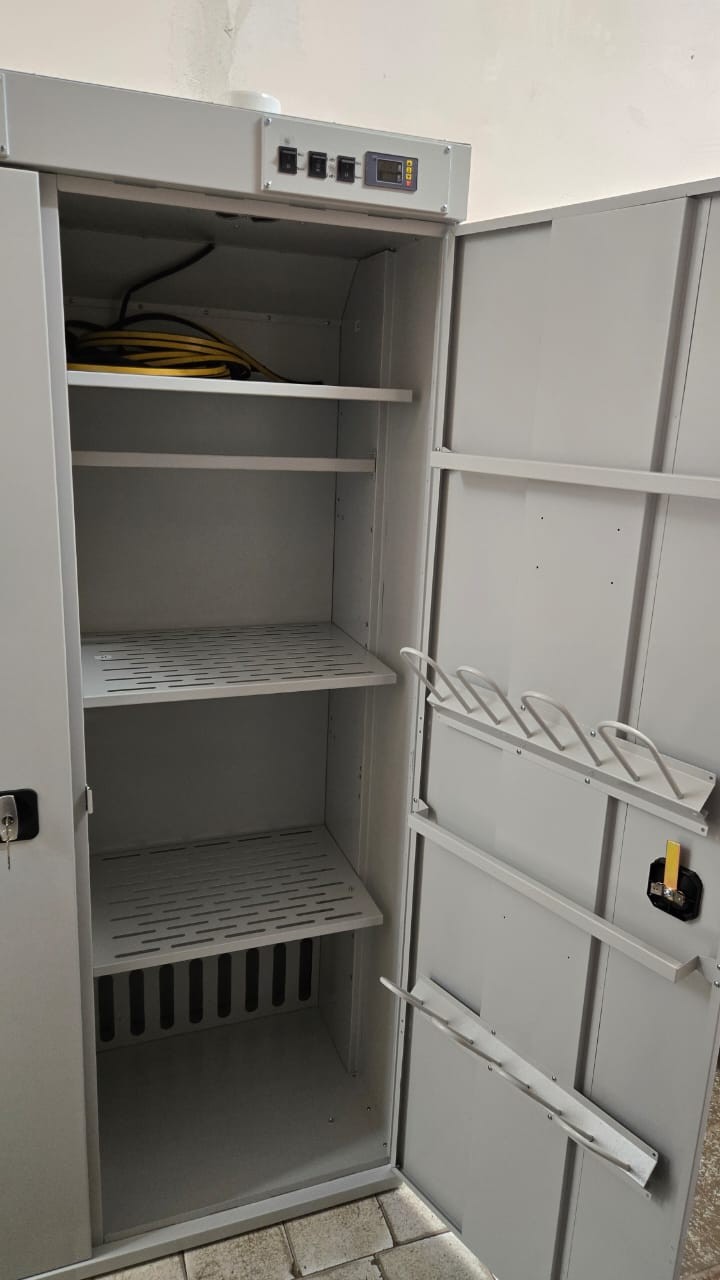 Сушильный шкаф ШС-4 СП3 Ф для одежды, белья и обуви купить в Североморске Сушильный шкаф ШС-4 СП3 Ф для одежды, белья и обуви купить в Североморске