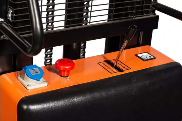 Штабелер электрический самоходный, поводковый 1,2 т - 3 м Вилы: 1150 , АКБ Li - Ion, CL1230J SIBLINE купить в Североморске Штабелер электрический самоходный, поводковый 1,2 т - 3 м Вилы: 1150 , АКБ Li - Ion, CL1230J SIBLINE купить в Североморске