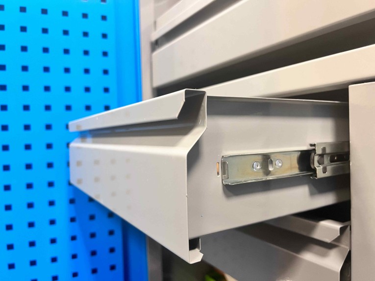 Шкаф инструментальный TNC 182.2B.10S купить в Североморске Шкаф инструментальный TNC 182.2B.10S купить в Североморске